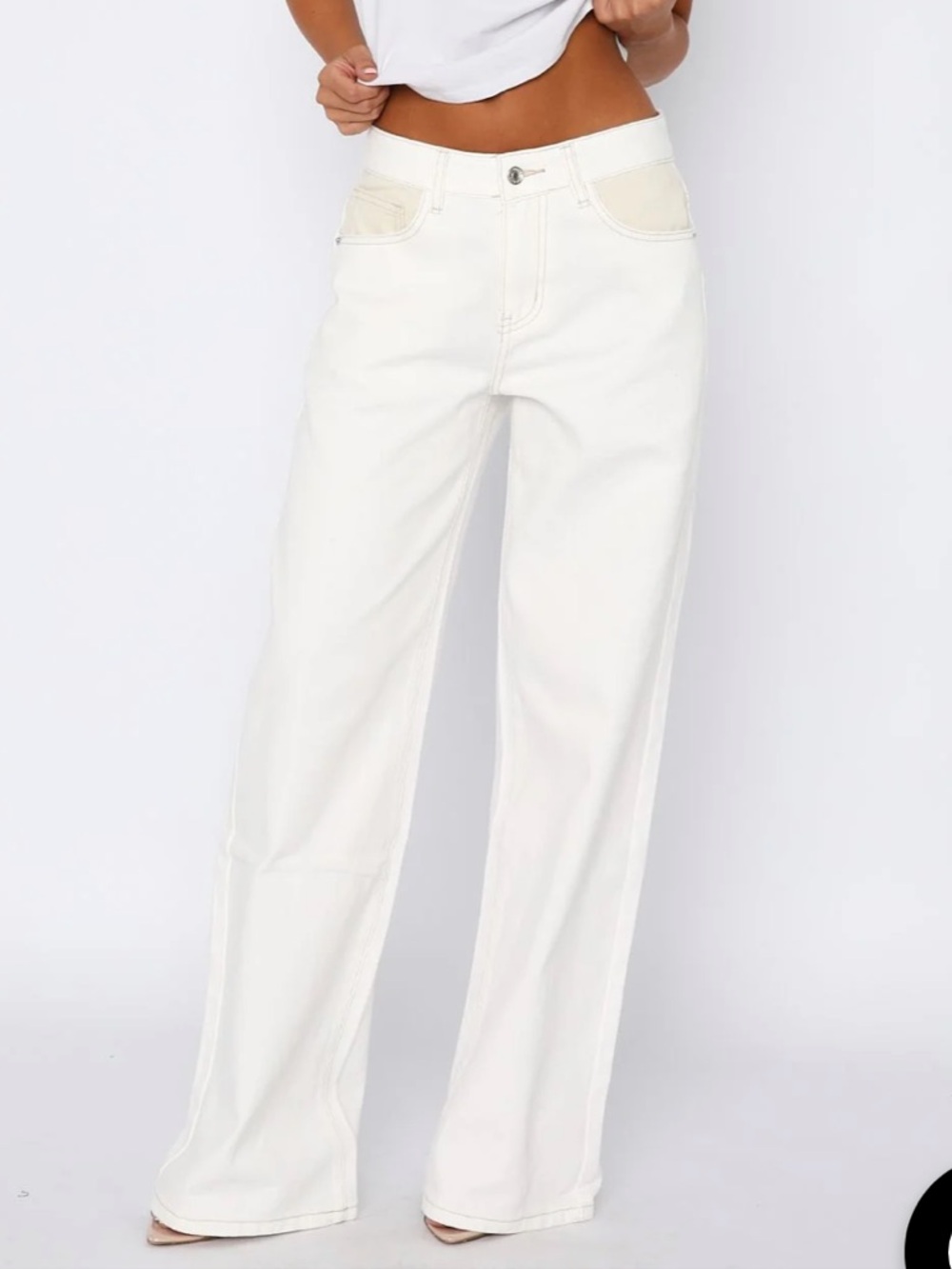 NWT White Fox Amira Wide Leg Jeans in White Cream SIZE M